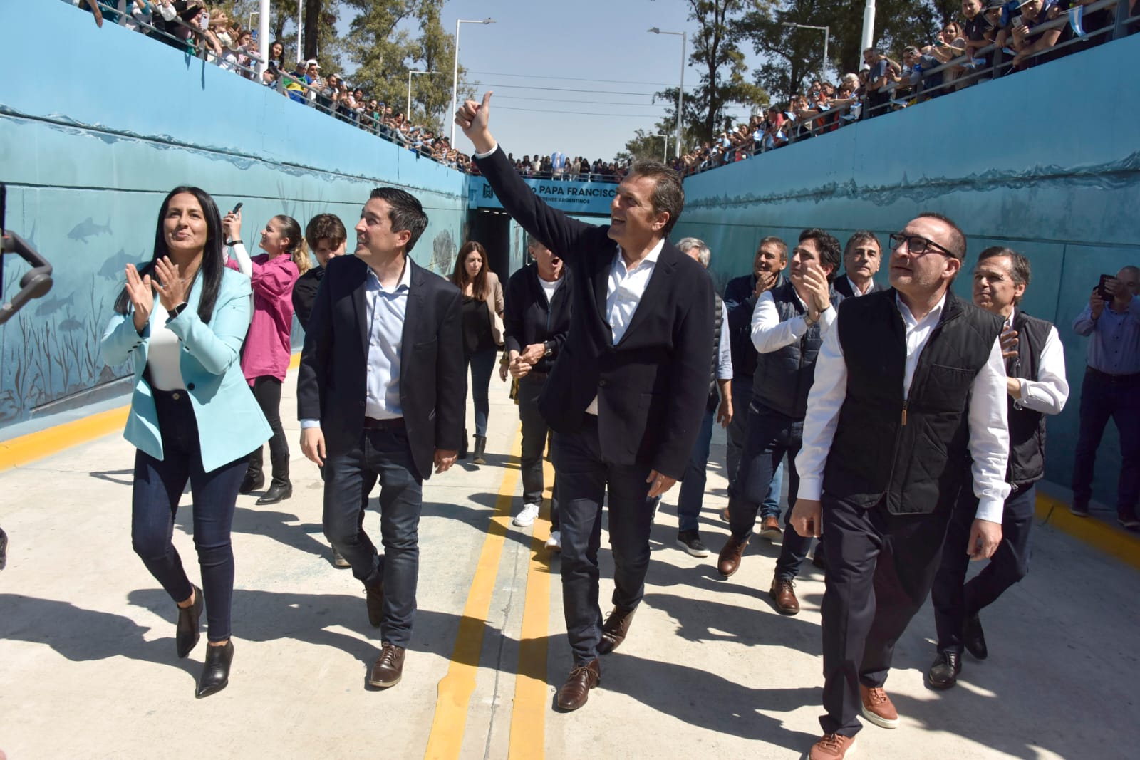 Sergio Massa, Leo Nardini y Noe Correa, inauguraron el Viaducto “Papa Francisco” de Malvinas Argentinas